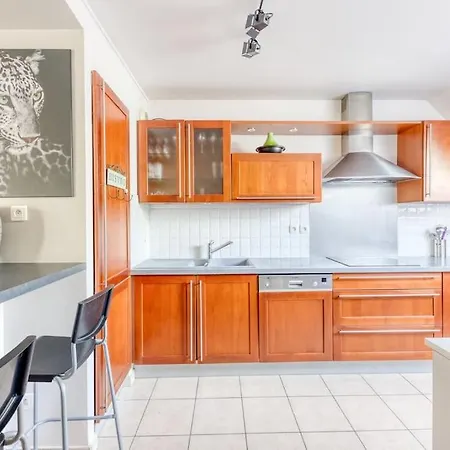 Lägenhet Loft A 15 Min Des Champs-elysees Paris Avec Parking Clichy