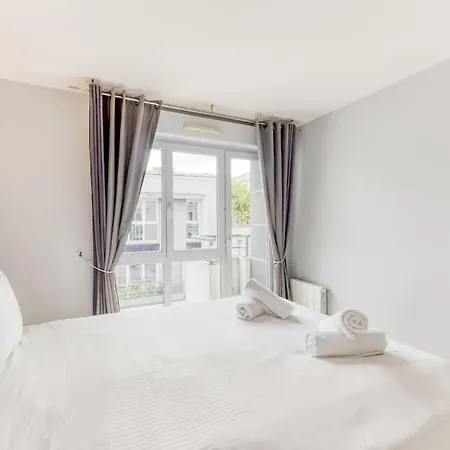 Loft A 15 Min Des Champs-elysees Paris Avec Parking Clichy